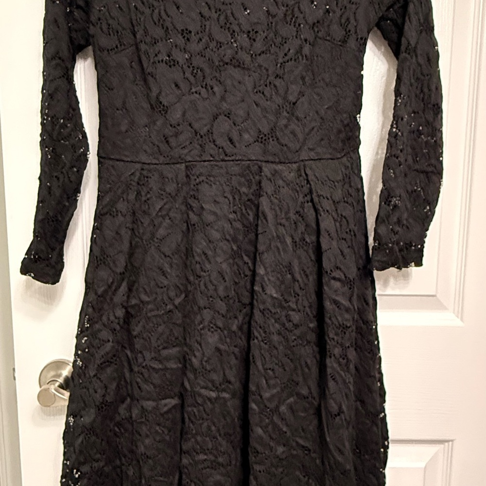 Sophisticated Black Lace Formal Dress